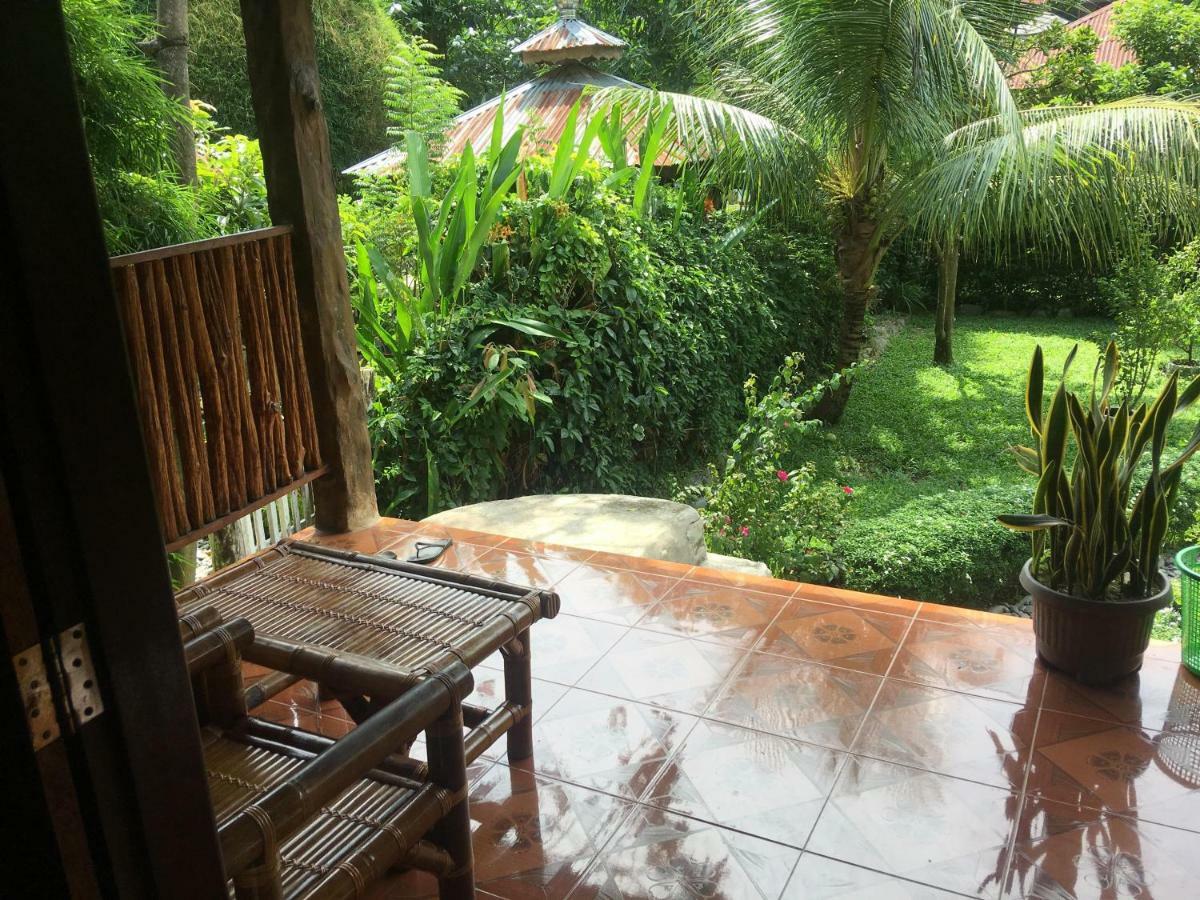 Sahnan Guest House Bukit Lawang Exterior foto